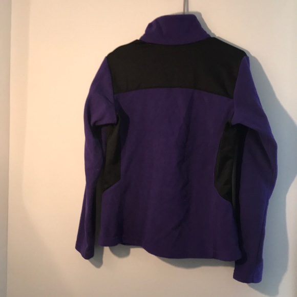 🌷🌷Columbia fleece purple size Medium - Picture 3 of 3